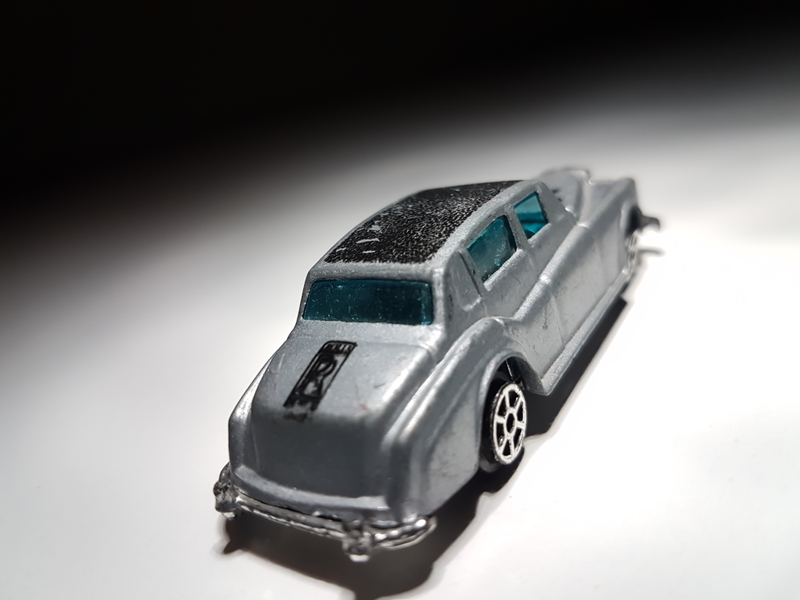 Illustration for article titled Throwback Thursday on Thames: Rolls Royce by Summer